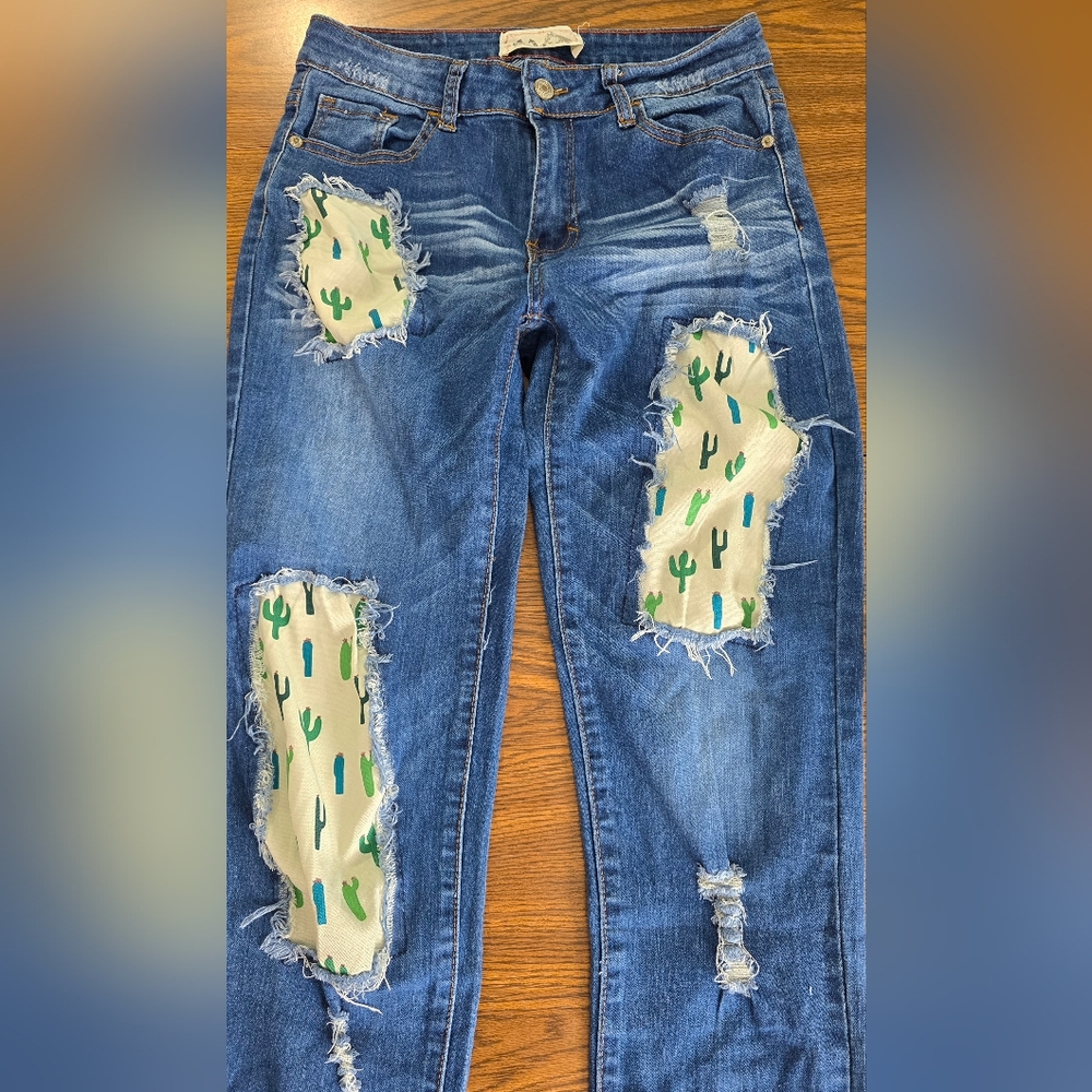 Straight Leg Succulent Cactus Patchwork Jeans Siz… - image 4
